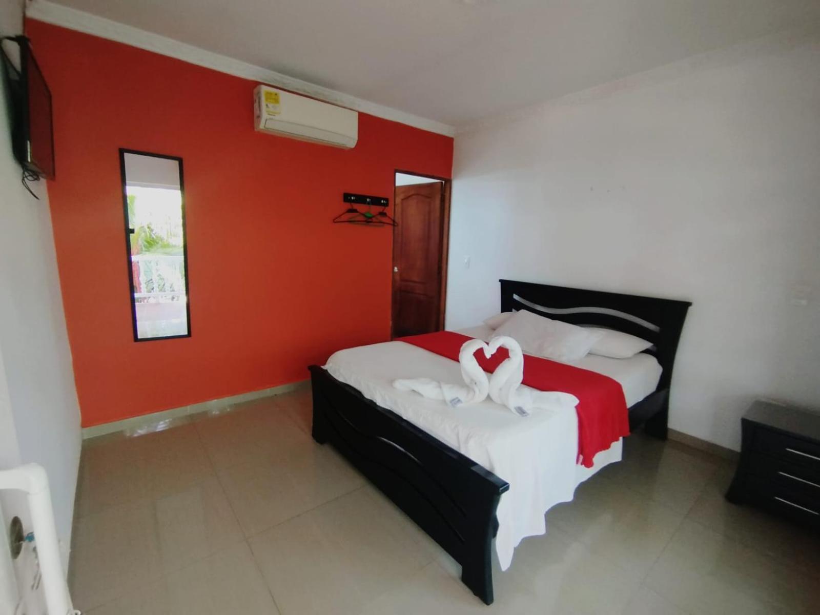 Hotel Campestre La Toscana Villavicencio Bagian luar foto