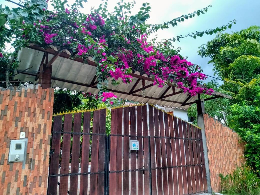 Hotel Campestre La Toscana Villavicencio Bagian luar foto